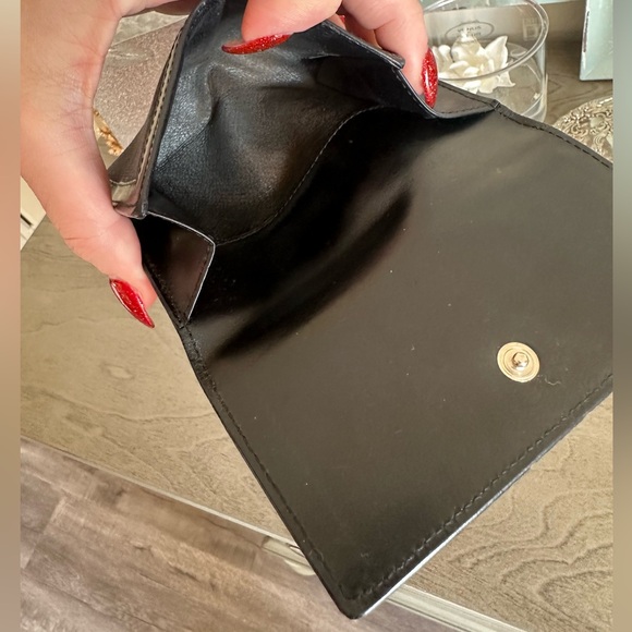 Gucci Black Leather Wallet UNISEX - Picture 11 of 17